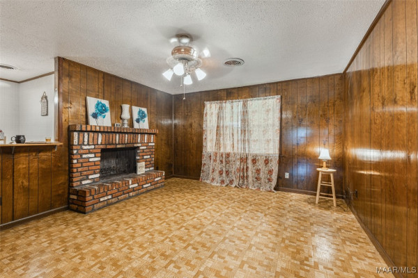 412 Belvoir Drive