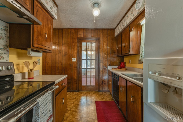 412 Belvoir Drive