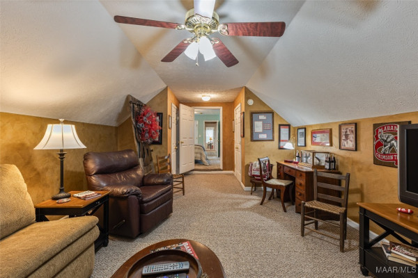 85 GREYSTONE Point