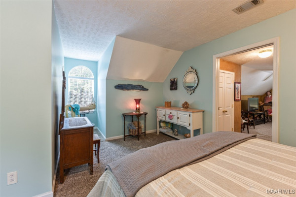 85 GREYSTONE Point