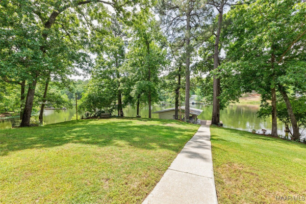 85 GREYSTONE Point