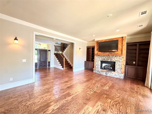 155 Edge Wood Court