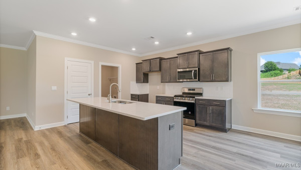 6503 Firefly Lane