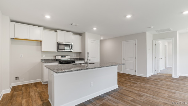 1021 Kelly Way