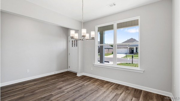 6000 Cunningham Trail