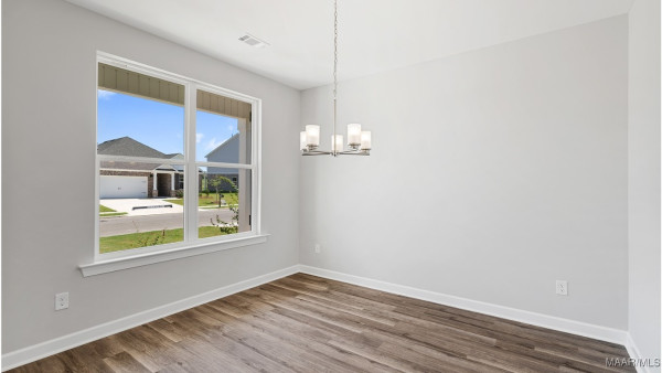 6000 Cunningham Trail