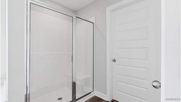 6000 Cunningham Trail