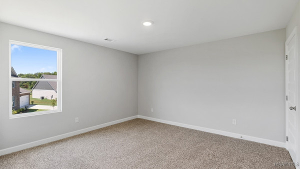6000 Cunningham Trail