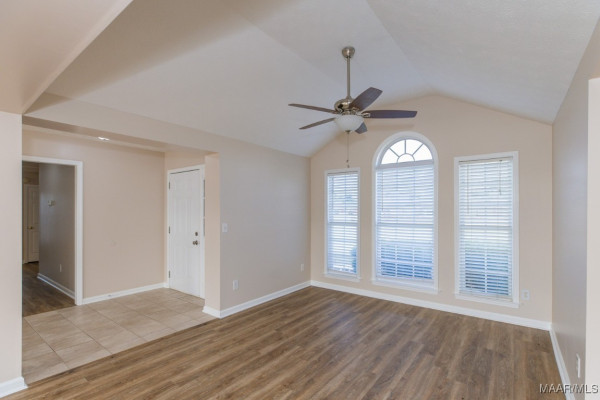 313 Longwood Trail