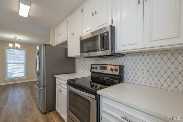 313 Longwood Trail