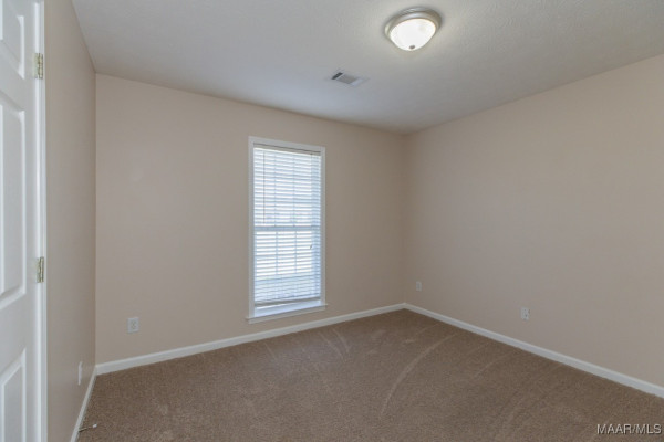 313 Longwood Trail