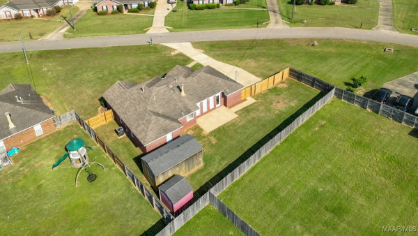 313 Longwood Trail