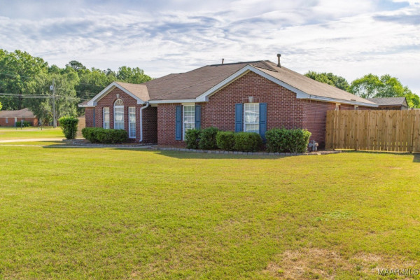 313 Longwood Trail