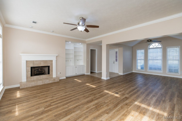 313 Longwood Trail