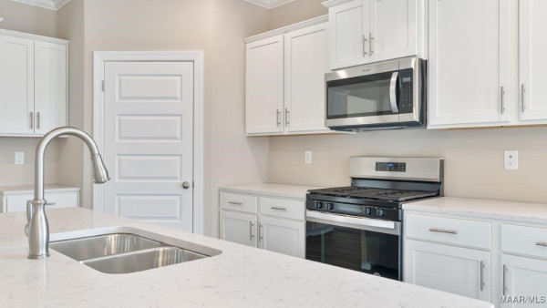 1705 Windsor Hill Lane