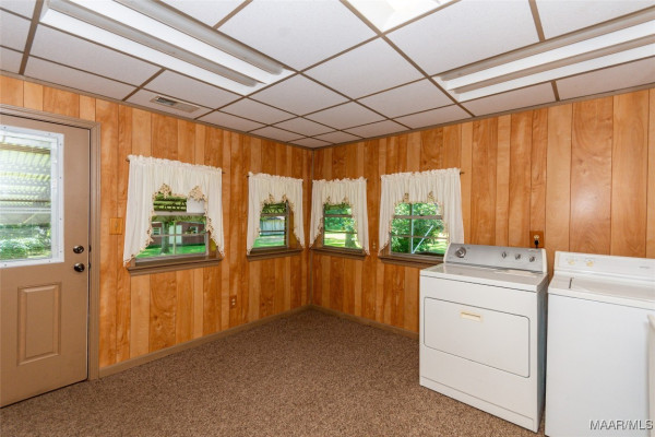 1115 Neman Road