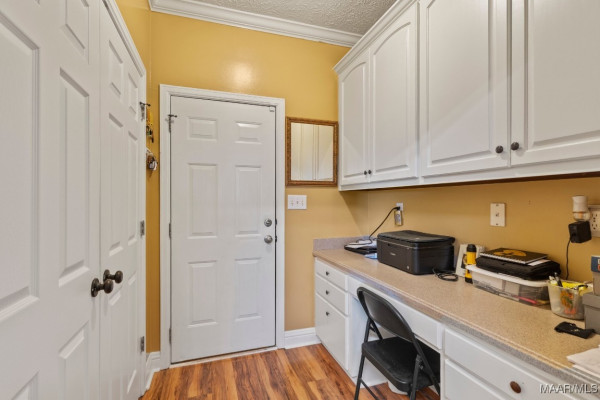 831 Bluegrass Drive