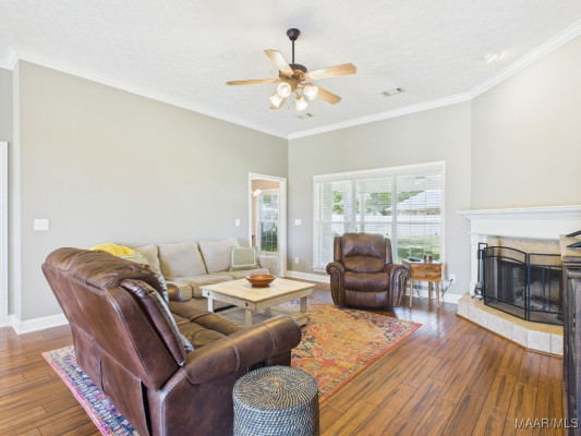 138 FANONI Lane
