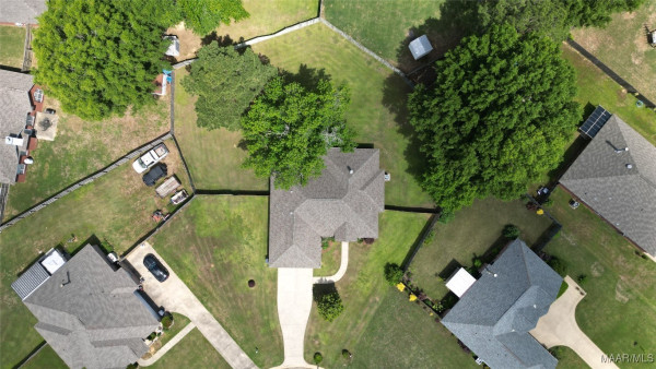 138 FANONI Lane