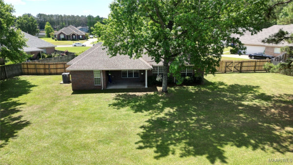 138 FANONI Lane