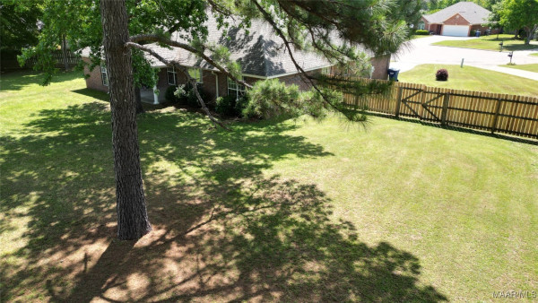 138 FANONI Lane