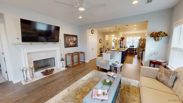 269 Hedgefield Drive