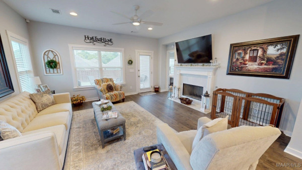 269 Hedgefield Drive