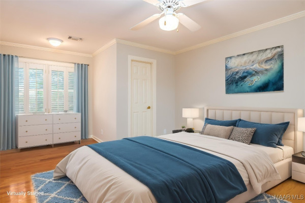 8180 LONGNEEDLE Place