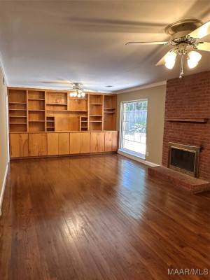 3595 N WAREINGWOOD Drive