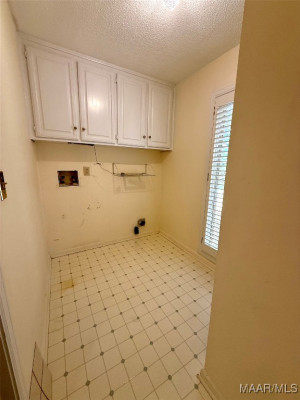 6630 Luxembourg Circle