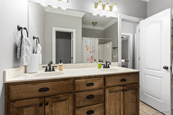329 Stonegate Trail