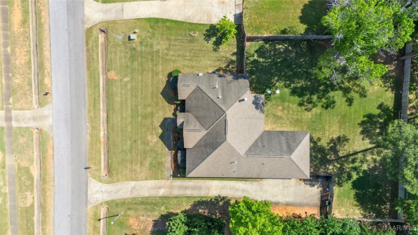 329 Stonegate Trail