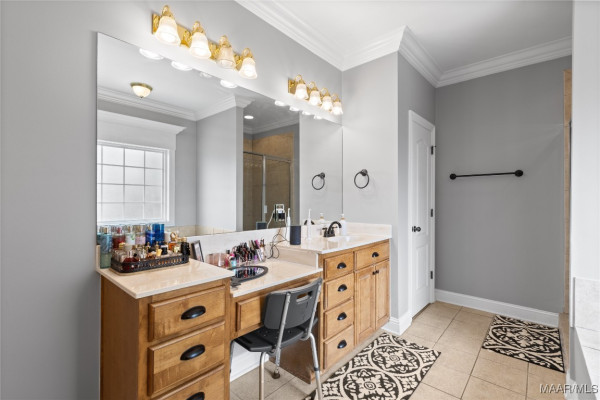 329 Stonegate Trail