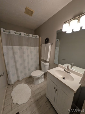 1624 Sandstone Court
