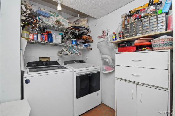 1339 Pine Ridge Road