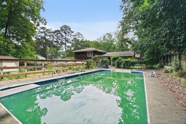 1339 Pine Ridge Road