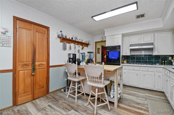 1339 Pine Ridge Road