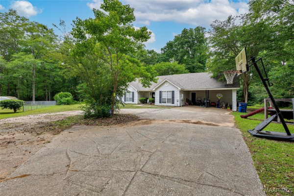 105 Foxwood Court