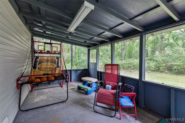 105 Foxwood Court
