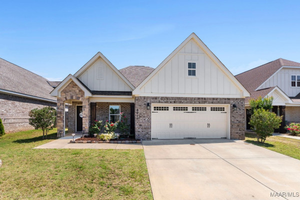 8411 Paula Trace