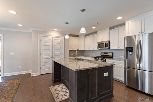 8411 Paula Trace