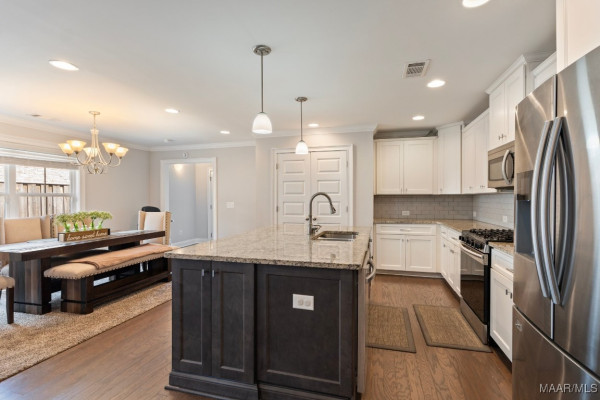 8411 Paula Trace