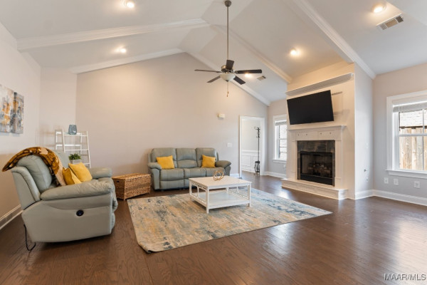 8411 Paula Trace