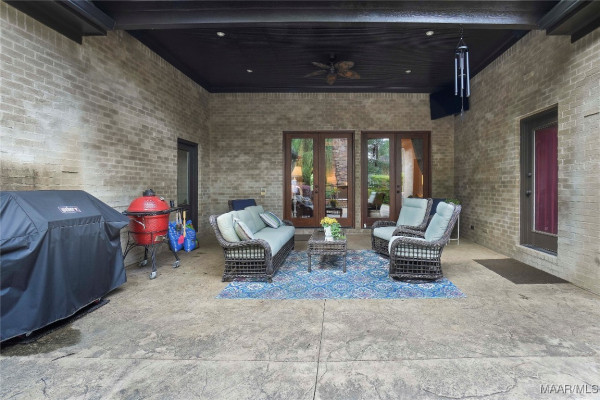 9556 Fendall Hall Circle