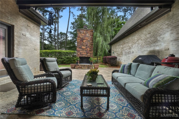 9556 Fendall Hall Circle