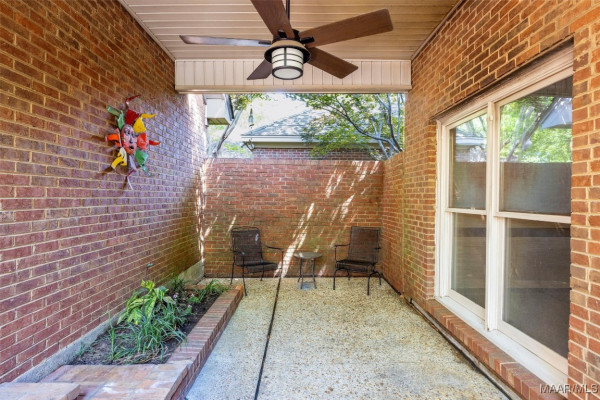 1641 Cairnbrook Drive