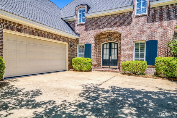 3412 Oak Grove Circle