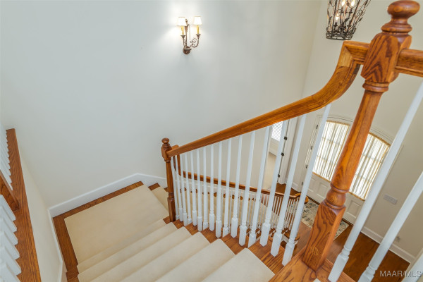 3412 Oak Grove Circle