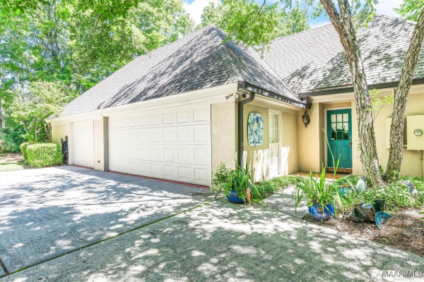 3801 Colline Drive