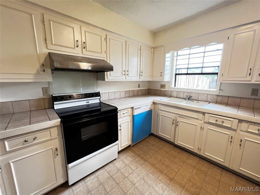 4002 Camellia Drive